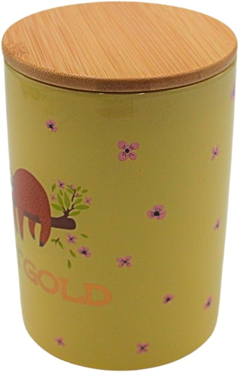 Dekohelden24 Cutie ceramică elegantă pentru depozitare/cafea/alimente proaspete/biscuit Hüftgold. Motivul: leneș. Dimensiuni: H/Ø 15,6 x 11 cm. Cutii depozitare alimente Naty Shop