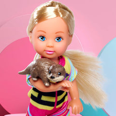 Simba Evi Love Kayak, Spielpuppe Macht eine Kajaktour, mit passer Bekleidung, Helm, Paddel, Sonnenbrille und Otter, 12cm, ab 3 Jahren