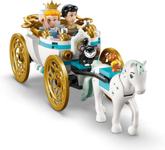 LEGO ǀ Disney Princess Castle Cinderella and Horse-drawn Carriage, Set for Girls 6 Years and Up, Fantastic Toy with Princess Cinderella and Prince Charming Mini Dolls, Gift Idea for Disney Fans 43275 Building Sets Beuche den LEGO-Store