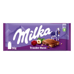 Milka Grapes and Hazelnuts – Alpine milk chocolate with pieces of hazelnuts and raisins – 90g