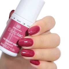 UV nail polish alessandro Striplac Elegant Ruby - Delicate and long-lasting - Easy removal thanks to peel-off removal technology - Vegan and cruelty-free - 8 ml