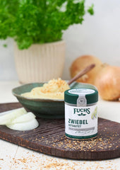 Fuchs Gewürze - Zwiebel getostat - finely chopped Zwiebeln für Dips, Schmorgerichte oder Hamburger - natural Ingredients - 55 g in wiederverwendbarer, recyclebarer Dose