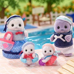 Sylvanian Families - 5759 Familia Seal, figură de animal, jucărie detaliată pentru copii cu vârsta de peste 3 ani Papusi Naty Shop