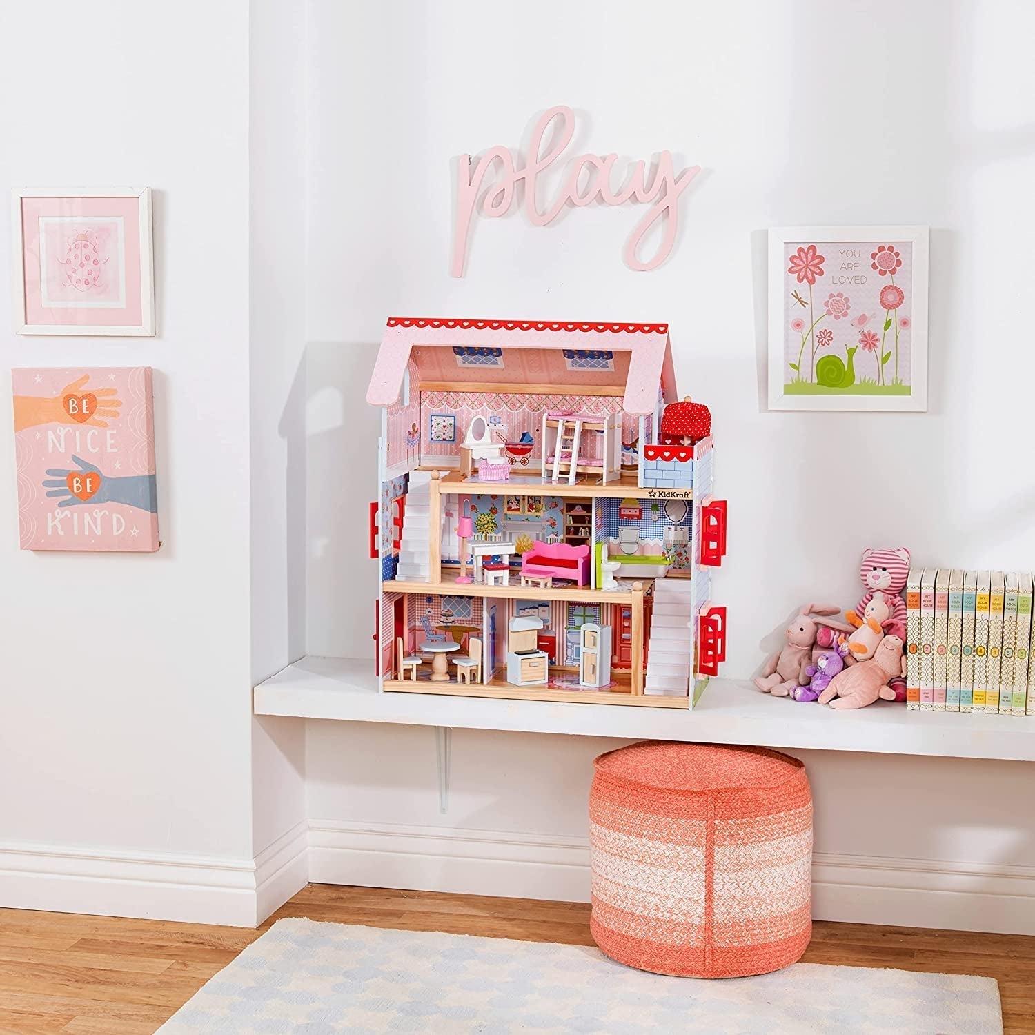 Kidkraft Dollhouse Chelsea din lemn cu mobilier și accesorii pentru mini păpuși, set de joacă pentru mini păpuși, jucărie pentru copii de la 3 ani, 65054, exclusiv la Amazon Casute de papusi Naty Shop