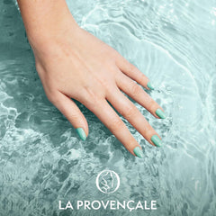 Le Vernis Solaire nail polish, long lasting