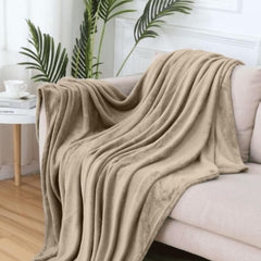 Komfortec fluffy blanket, comfortable blanket, fleece blanket, Oeko-Tex certified, super soft, 150X200 Cm, 260 G/M², beige Beds and Blankets Besuche den Komfortec-Store