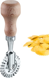 Roată de patiserie/tăietoare de ravioli Westmark Sofia – Roată de patiserie practică pentru tăierea pastelor și aluatului de casă, roată ø 39 mm – Zinc, lemn de fag