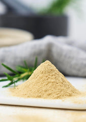 Fuchs Gewürze - Rosmarin gemahlen - zum Würzen von Fisch, Fleisch und Gemüse - natural ingredients - 30 g in wiederverwendbarer, recyclebarer Dose