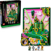 LEGO Wicked Emerald City Wandkunst - 3D Modell für Erwachsene - Modellbau mit 6 Minifiguren inkl. Dorothy sowie Toto Hundefigur - DIY Deko fürs Wohnzimmer - Geschenk für Filmfans - 75685