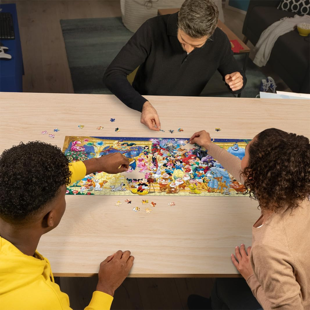 Ravensburger Puzzle 12000444 - Fotografie de grup Disney - 1000 piese Puzzle jigsaw Disney pentru adulți și copii de peste 14 ani Puzzle Naty Shop