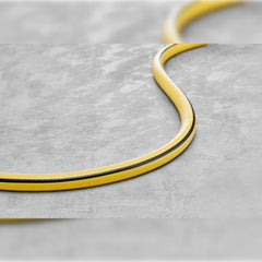 Furtun de grădină Cellfast GALBEN, ușor, durabil, cu 4 straturi, cu aspersor, rezistent la UV și alge, rezistent la răsucire, tehnologie REACH, 20 bar, -10/+50°C, închidere de 1/2", 15m