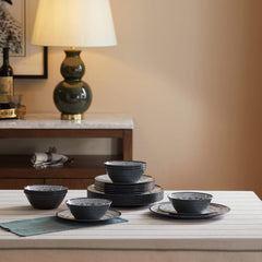 Set de tacâmuri pentru camping din melamină, format din 24 de piese, pentru 8 persoane - set de farfurii și set de tacâmuri din melamină, perfect pentru rulote, petreceri în grădină și petreceri pe terasă