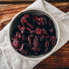 Seeberger Cranberries, Halved Canadian Cranberries, Fruity and Sweet, 13 x 125 grams Naty Shop Dehydrated Products