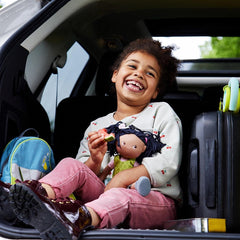 HABA 304576 - Păpușa Cari, 30 cm, Păpușă moale și din pânză pentru copii de la 18 luni, cu haine detașabile și păr lung