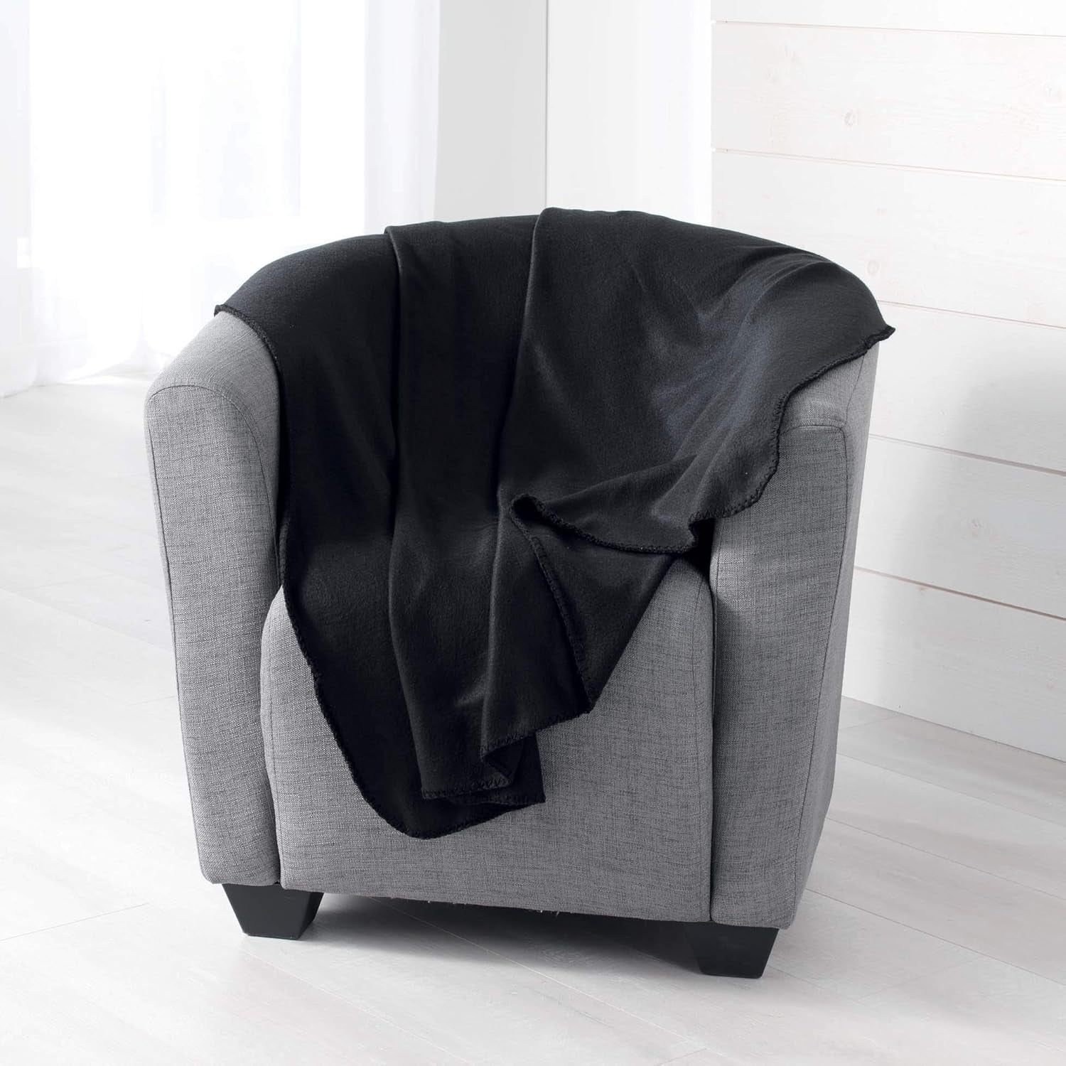 Douceur D'Intérieur, Milou pătură fleece antic roz, 125 X 150 Cm Paturi si Cuverturi Douceur d'Intérieur Negru 125 X 150 Cm