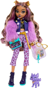 Monster High Clawdeen Wolf Doll with Crescent Dog and accessories like backpack, calendar, snacks and more, HRP65 Naty Shop Dolls Crescent Dog