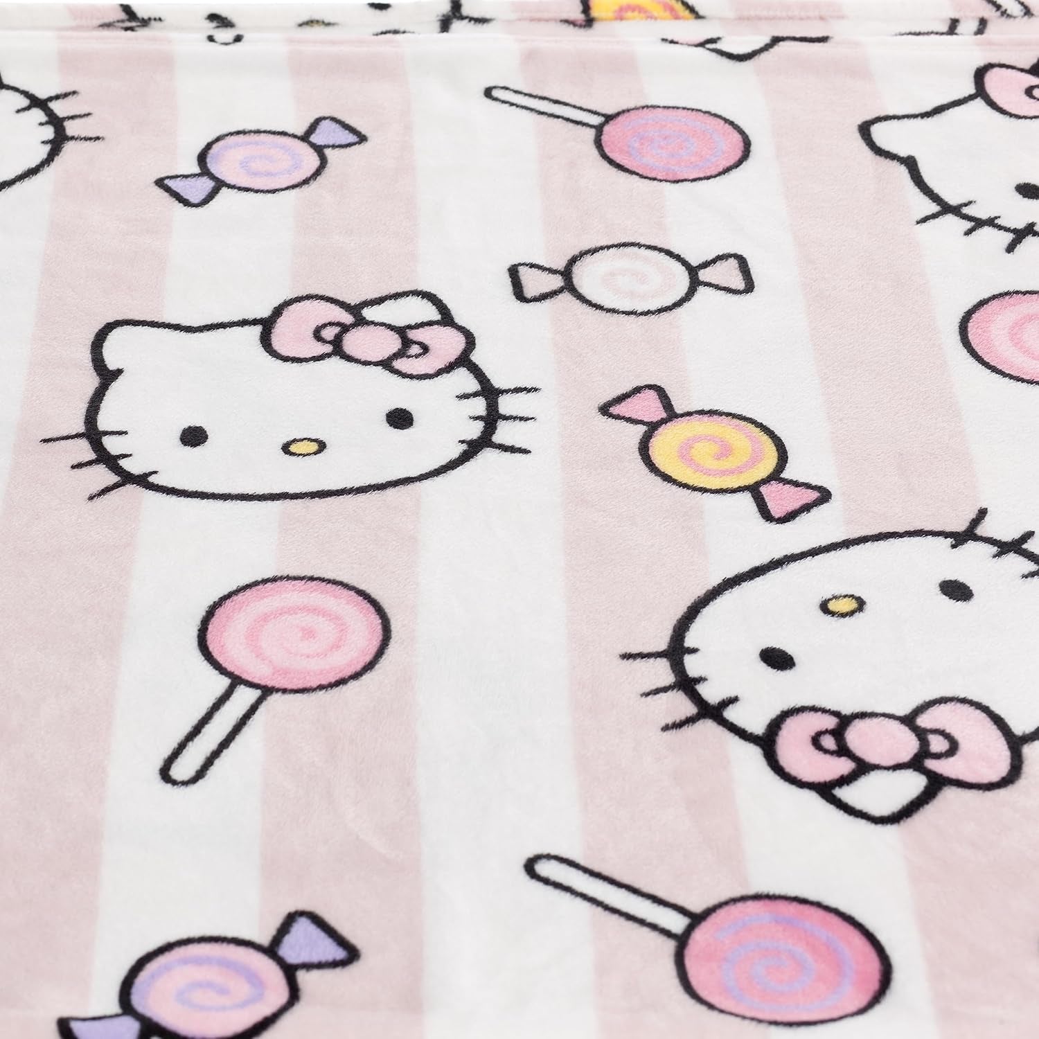 Hello Kitty bedspread, pink, soft blanket 130X170Cm, microfiber bedspread bedspread or sofa bedspread. Quality with Oekotex certificate, Sanrio Beds and Blankets Besuche den Kanguru-Store