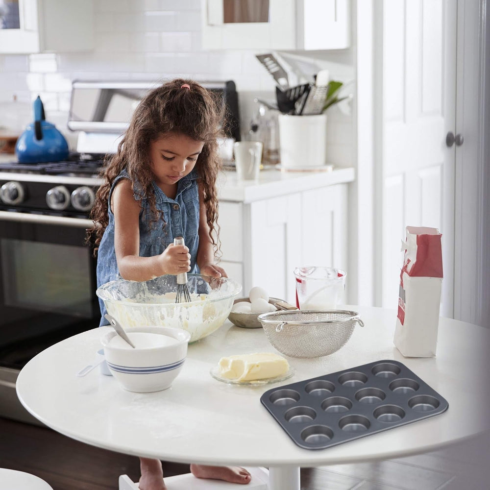 Relaxdays Muffinform, 2Er Set, 12Er Muffinbleche, Antihaftbeschichte, Carbonstahl, Muffins & Cupcakes, Ø 6.5 Cm, Wheat, 10030825 Molds and trays for baking Naty Shop