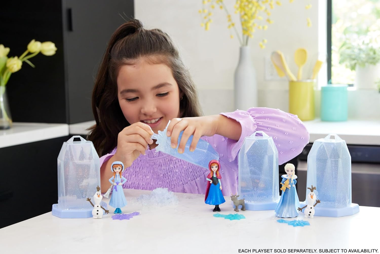 Mattel Disney Frozen Ice Reveal Squishy Ice Gel Doll and 6 Surprises, including Friends figure and accessories (dolls may vary) HRN77 Naty Shop Dolls