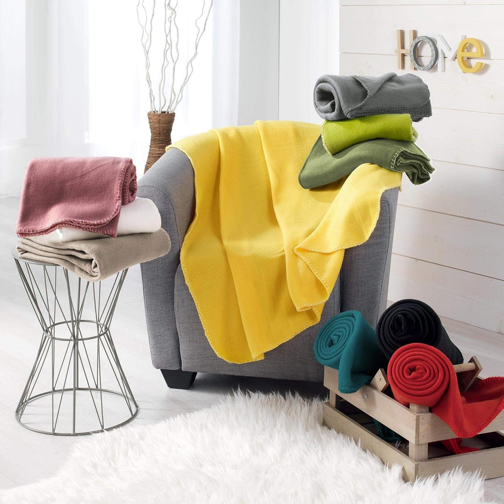 Douceur D'Intérieur, Milou antique pink fleece blanket, 125 X 150 Cm Douceur d'Intérieur Beds and Blankets