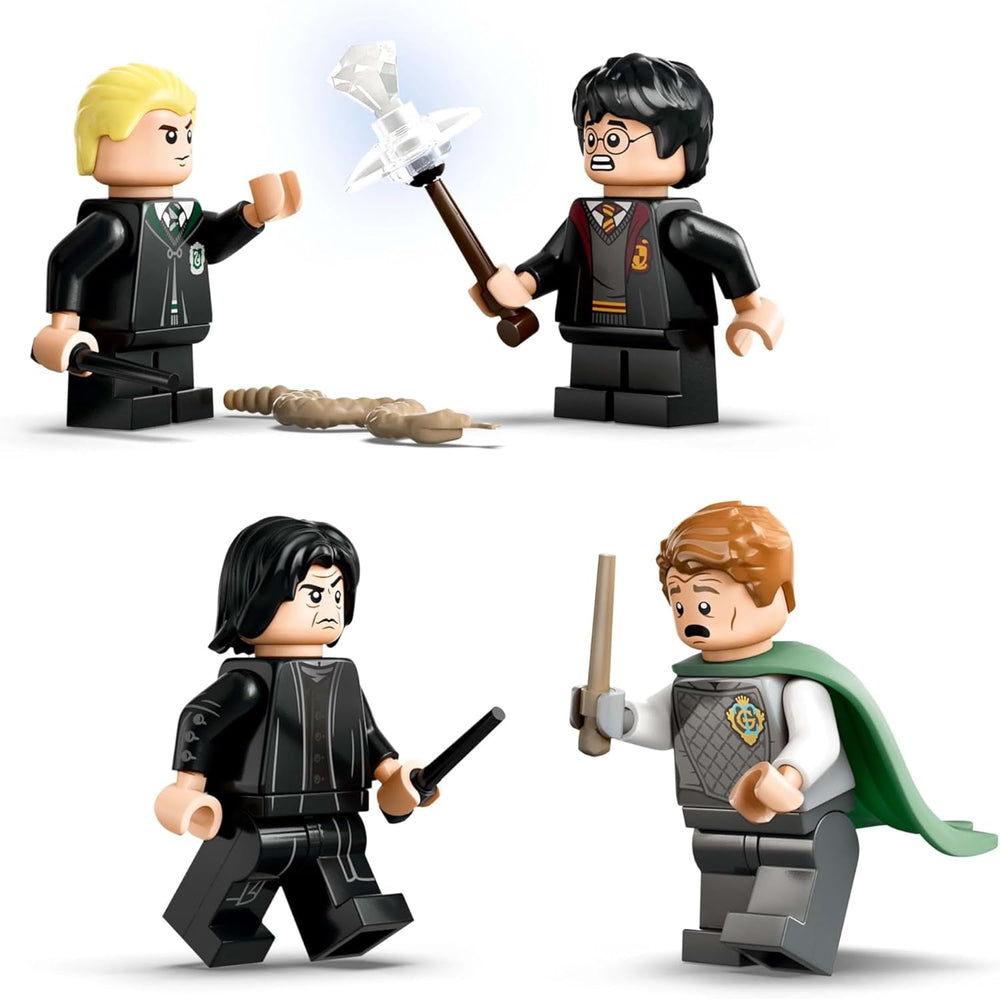 LEGO Harry Potter Hogwarts Castle: Dueling Club Building Set With 4 Minifigures Incl. Draco Malfoy, Gilderoy Lockhart & Severus Snape, set With function For boys and girls aged 8+ 76441 Building sets Besuche den LEGO-Store
