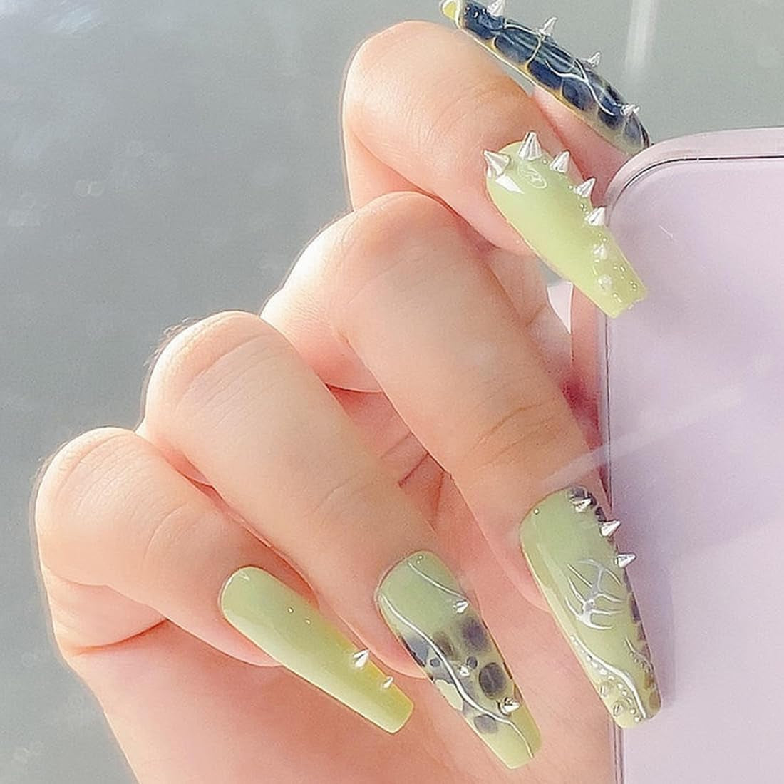 Mini Metall Nieten Punk Nail Charms Gold Silber Strasssteine Nägel Charm Kegel Spikes Nagelschmuck Glitzersteine Nail Art Studs Nagel Steine Legierung Nagelanhänger Rhinestones Nageldesign Zubehör