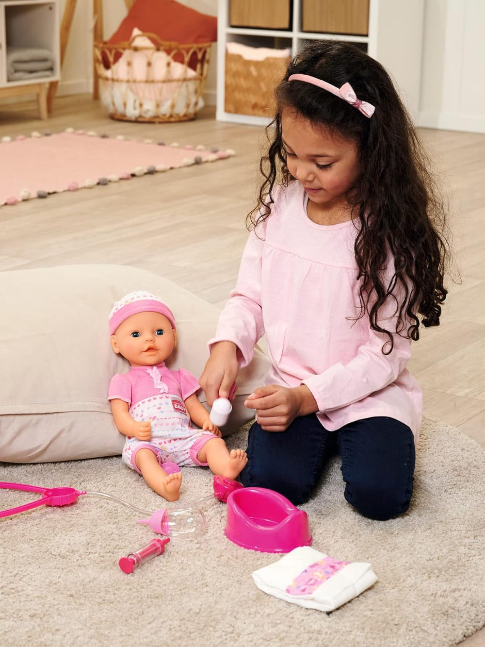 Simba 105562487 - New Born Baby First Nursing Set, dummy, diaper and milk bottle with disappearing content, for 38-43cm dolls Naty Shop Dolls