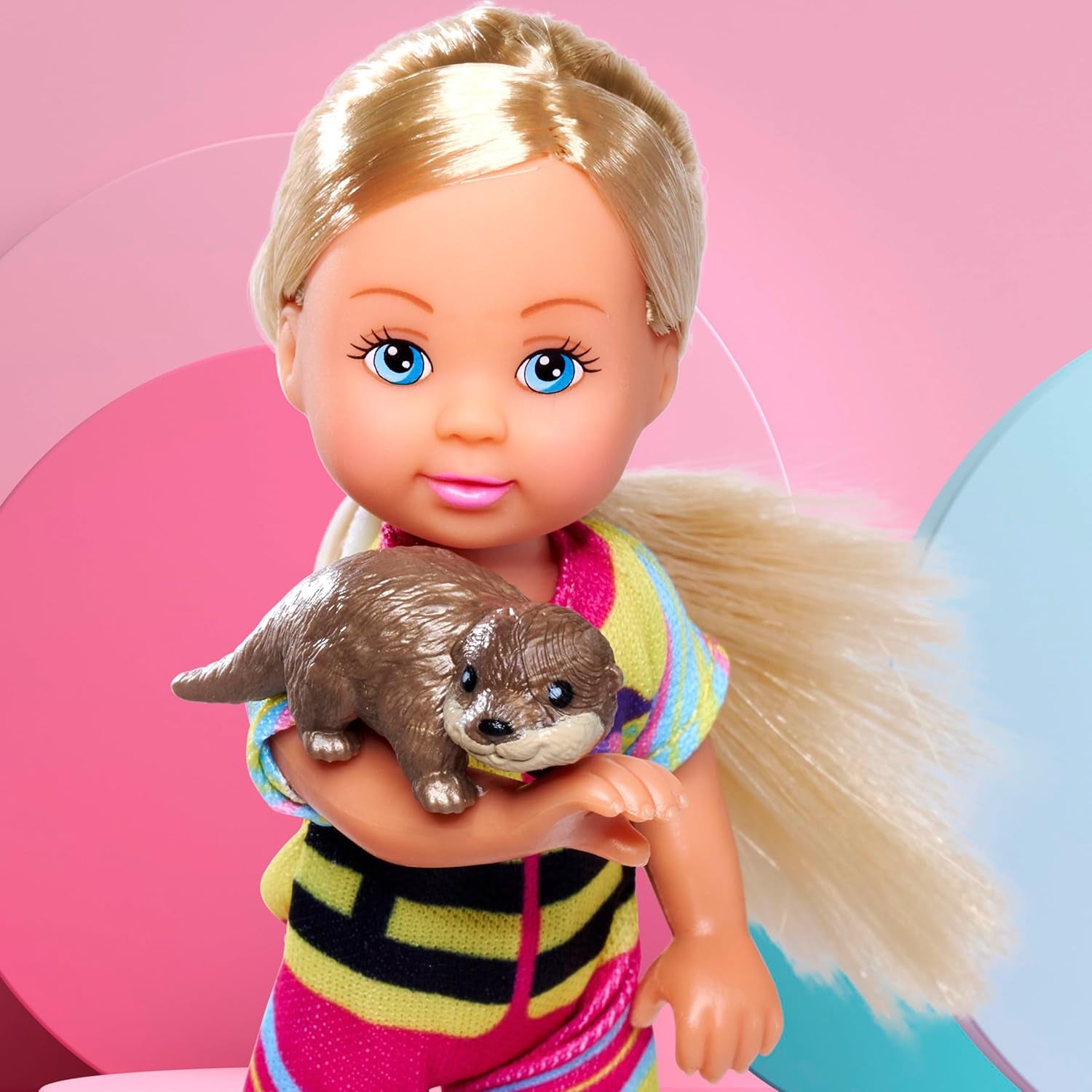 Simba Evi Love Kayak, Spielpuppe Macht eine Kajaktour, mit passer Bekleidung, Helm, Paddel, Sonnenbrille und Otter, 12cm, ab 3 Jahren