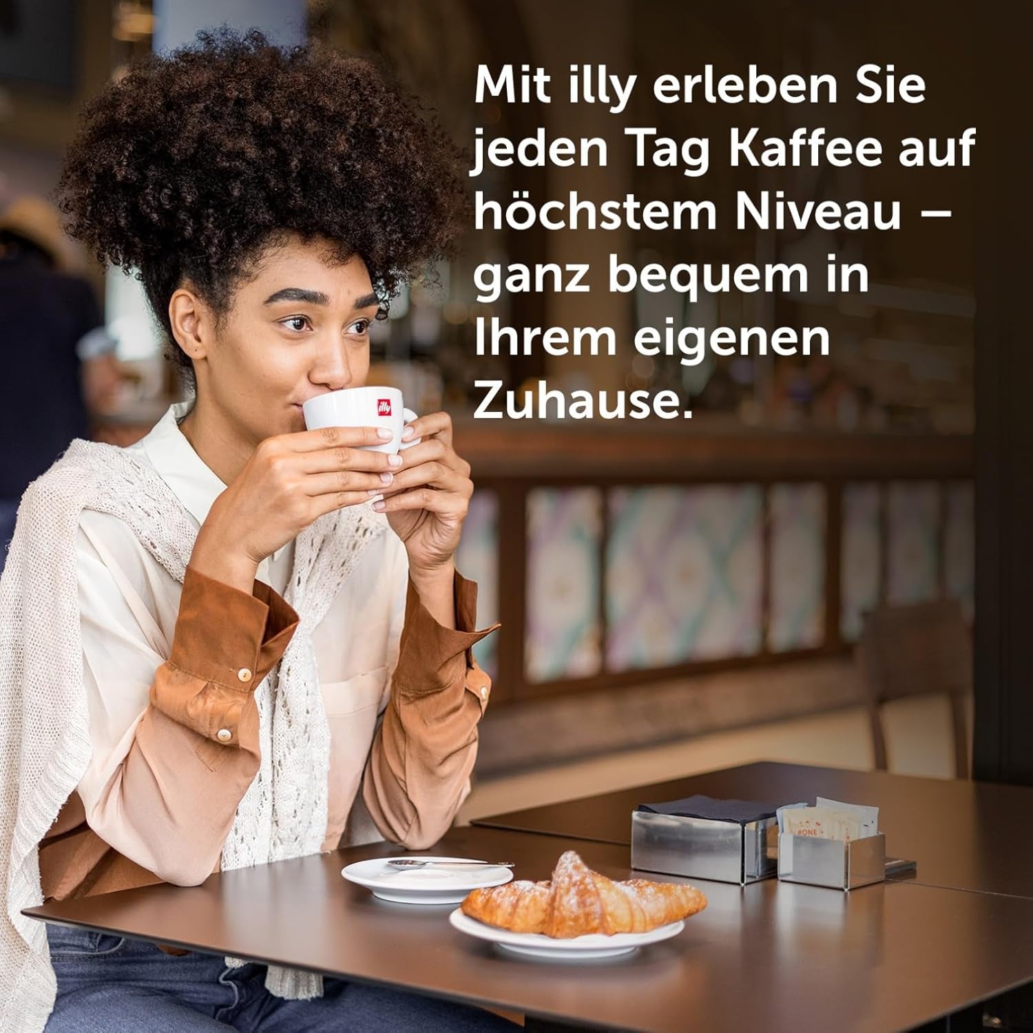 illy, Kaffeebohnen Zum Mahlen CLASSICO, 100 % Arabica mit Noten von Orangenblüten und Jasmin, Sanfter Geschmack und Süßer Nachgeschmack, 1 Dose mit 500g