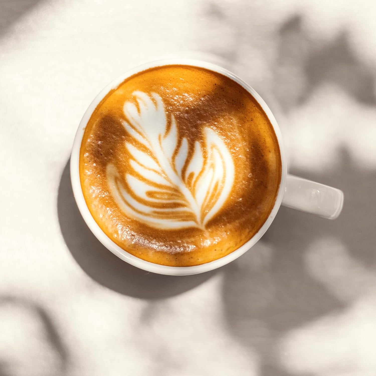 Melitta BellaCrema La Crema Ganze Kaffee-Bohnen 1kg, ungemahlen, Kaffeebohnen für Kaffee-Vollautomat, mittlere Röstung, geröstet in Deutschland, Stärke 3