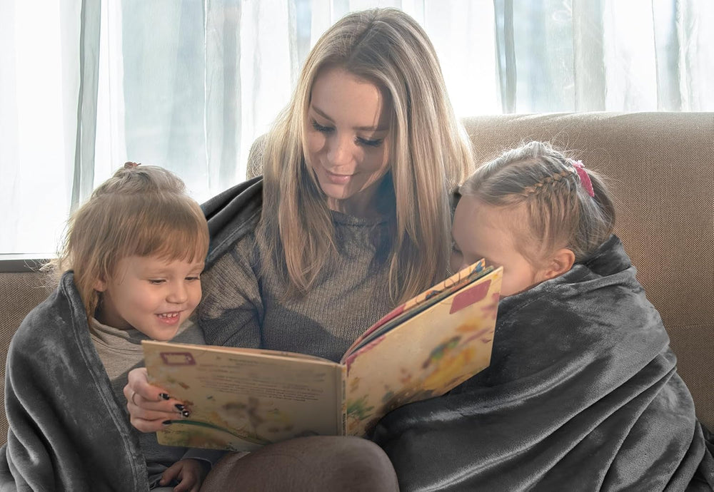 Utopia Bedding Cozy Fleece Blanket [228X228 Cm, Gray] Soft, Light, Warm and Fluffy Blanket Comfortable and Breathable Blanket for Bed Sofa Couch Beds and Blankets Besuche den Utopia Bedding-Store