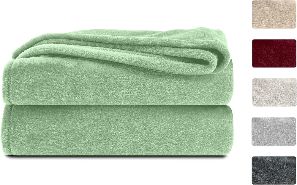 Komfortec fluffy blanket, comfortable blanket, fleece blanket, Oeko-Tex certified, super soft, 150X200 Cm, 260 G/M², beige Beds and Blankets Besuche den Komfortec-Store Light green 220 X 240 Cm