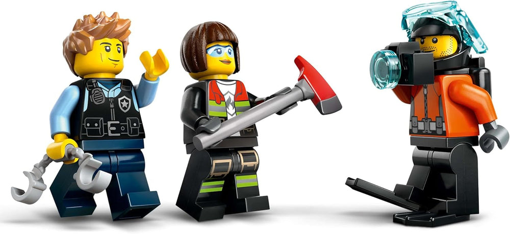 LEGO City Combo Set with Helicopter, Lion Car and Submarine and 3 Minifigures - Buildable Toy Vehicles for Boys and Girls from 7 Years - Birthday and Holiday Gift 60462 Building Sets Besuche den LEGO-Store