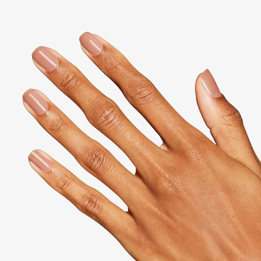 Lac de unghii OPI – Oja clasică în roz deschis – Noile OPIcons Primăvara 2026 – Rezistență de până la 7 zile – Pensulă Pro-Wide pentru aplicare fără urme – 15 ml