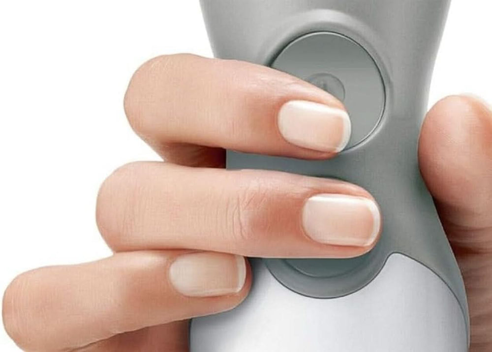 Bosch Stabmixer Ergomixx MSM66110, Edelstahl-Mixfuß, Mix- Und Messbecher, 2 Geschwindigkeitsstufen, Leichtes Gehäuse, 4-Klingen-Messer, Einfache Reinigung, 600 W, Weiß/Grau Kitchen Naty Shop