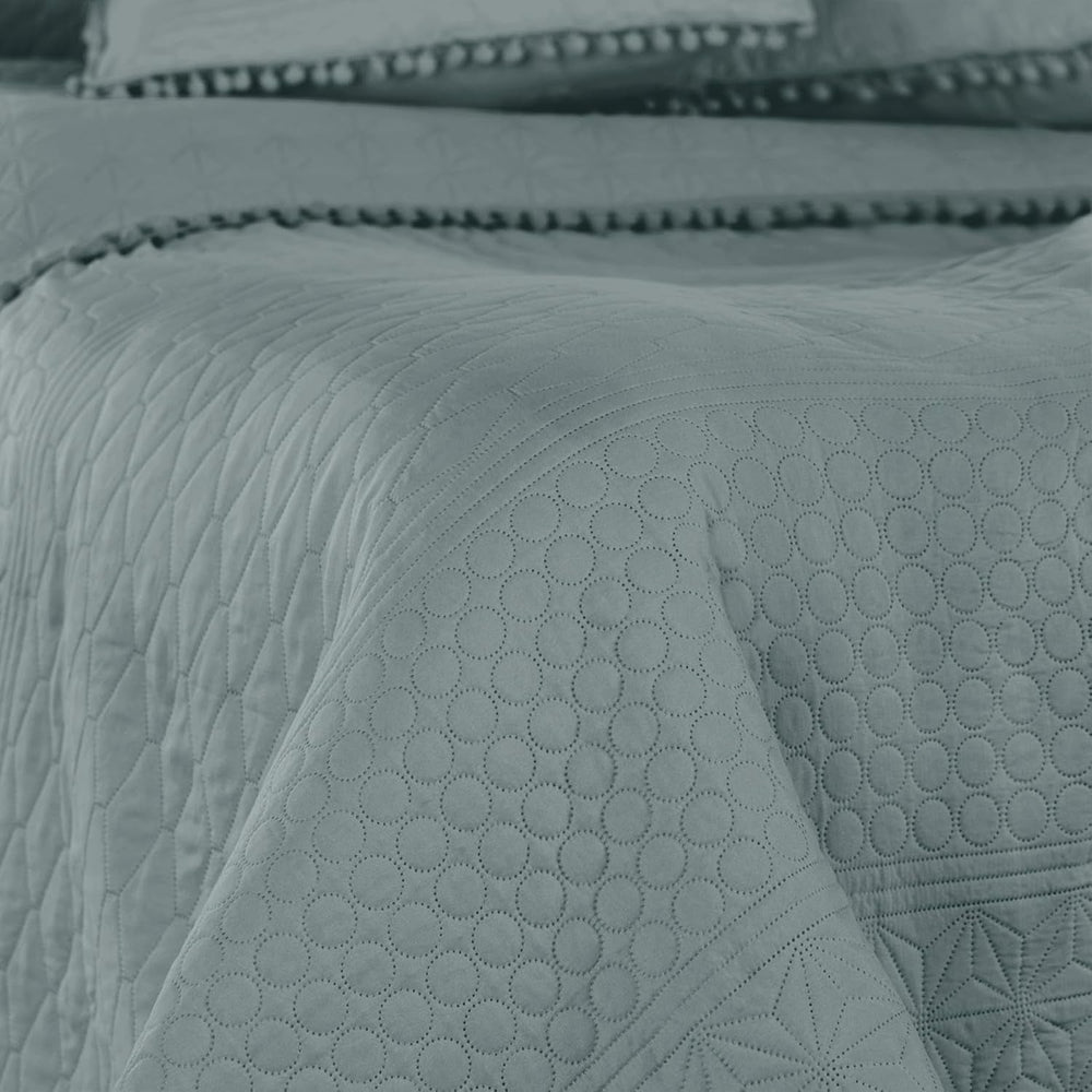 Ameliahome Bedspread with pompoms 220X240 Cm Double-sided bedspread Ultrasonic Quilting Polyester Meadore Gray Beds and Blankets Besuche den AmeliaHome-Store