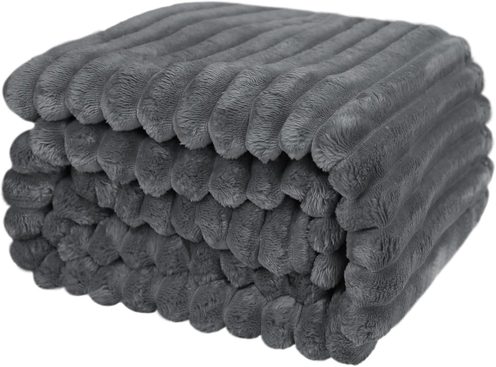 Pătură confortabilă 200X230 Cm - Pătură caldă și pufoasă pentru cuvertură de pat și canapea Pătură pentru mamă, femei și iubită (bej, 200X230Cm) Paturi si Cuverturi KEAYOO Gri închis 150X200Cm