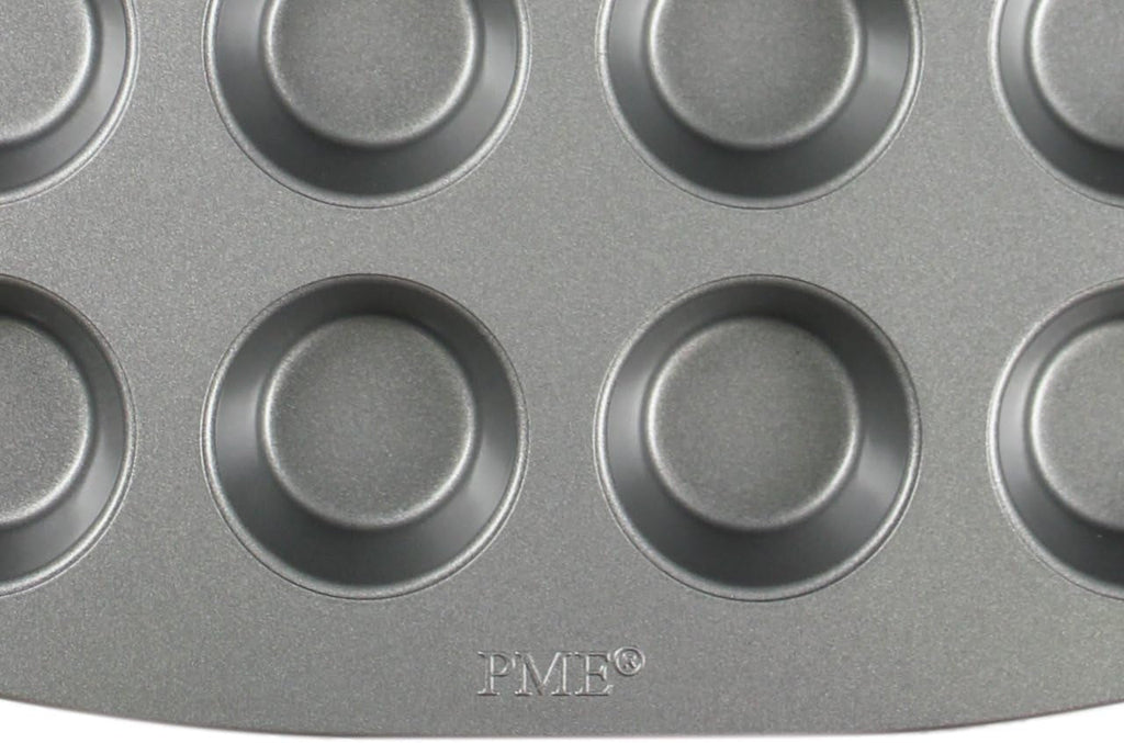 CSB111 Antihaftbeschichtete Mini-Muffinform Mit 24 Löchern Aus Karbonstahl, Edelstahl, Silver, 39.4 X 24.6 X 2.1 Cm Matrite si tavi pentru copt Naty Shop