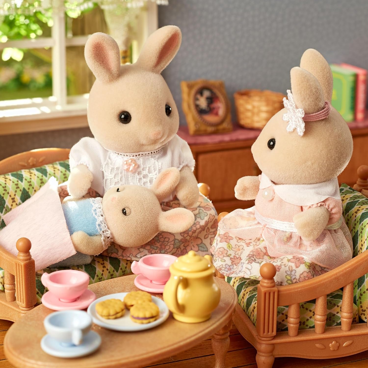 Sylvanian Families L5706 Iepurașul de Lapte - Figurine pentru Casă de Păpuși