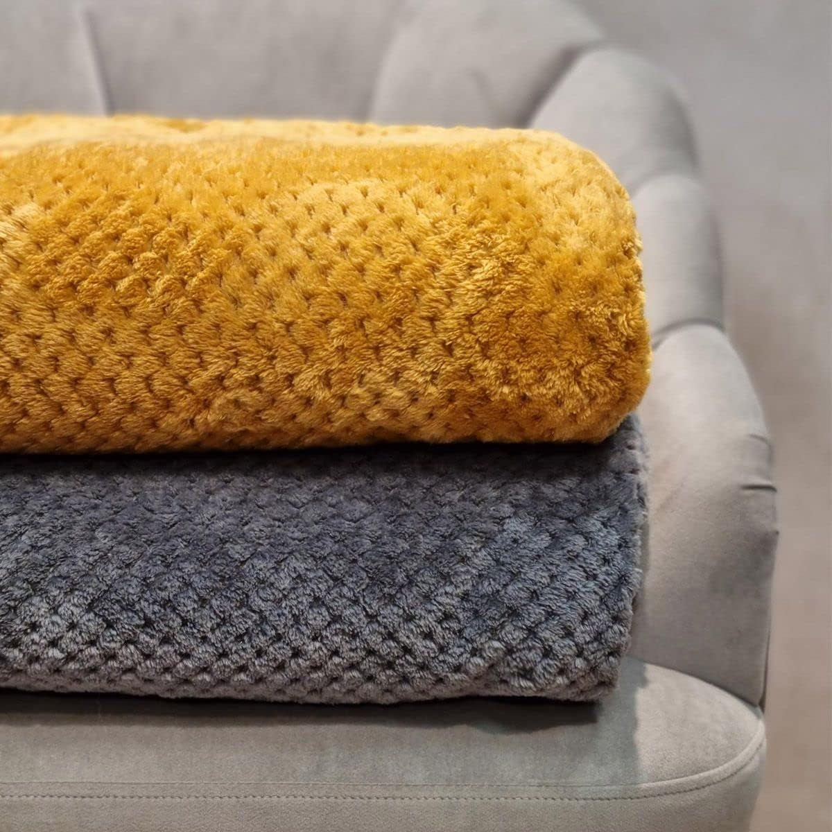 HOMLA Noah Pătură decorativă moale - pătură confortabilă din fibre de poliester pentru casă pătură pufoasă pentru canapea pat - 150 X 200 cm model de boabe de orez culoare muștar Paturi si Cuverturi Besuche den HOMLA-Store
