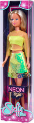 Simba Steffi Love Neon Style, 2-Fach Sortiert, es Wird nur EIN Artikel geliefert, Puppe in coolen Neonfarben und Gürtelrock, 29cm Spielpuppe, ab 3 Jahren