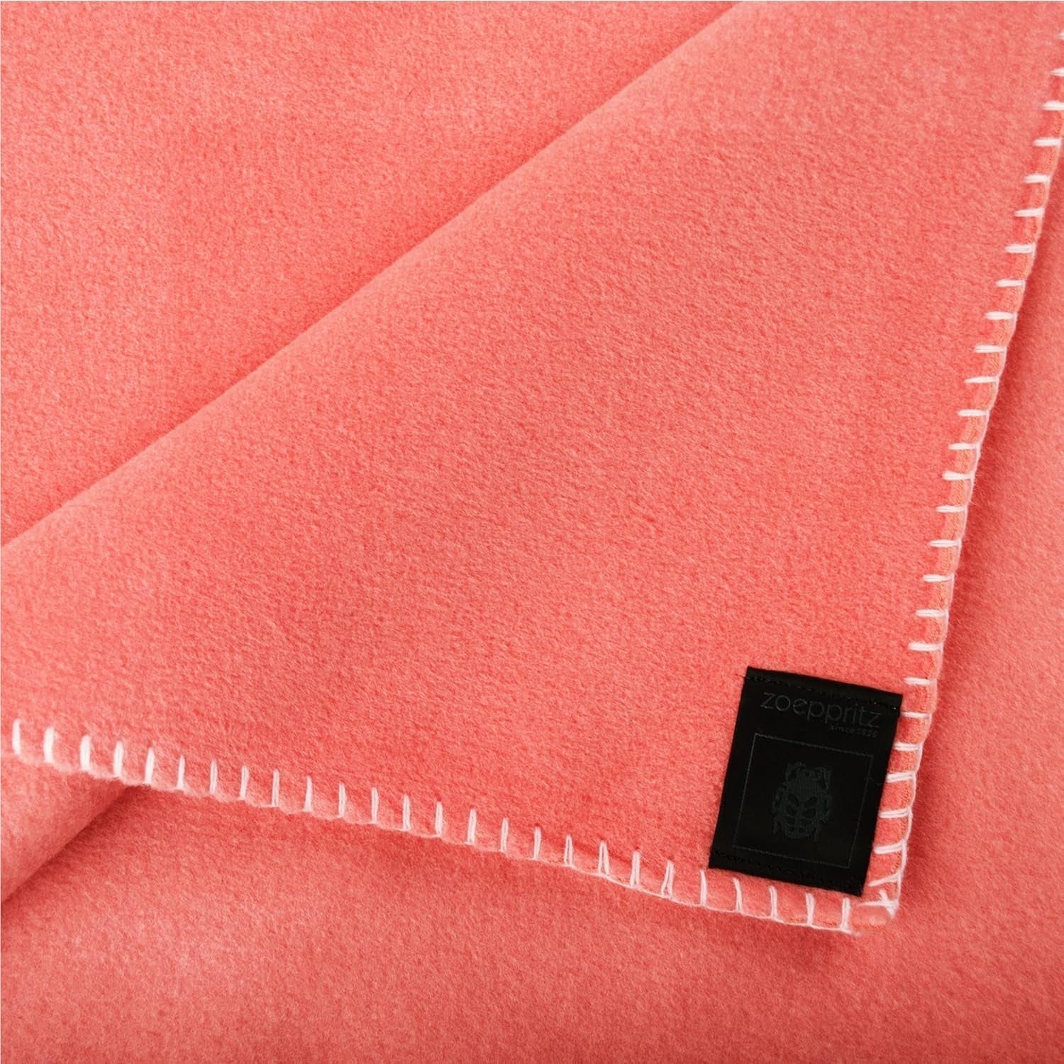 Zoeppritz blanket in color: Red, Made of 65% Polyester, 35% Viscose, Size: 160X200 Cm, 103291-235-160X200 Zoeppritz Beds and Blankets Since 1828