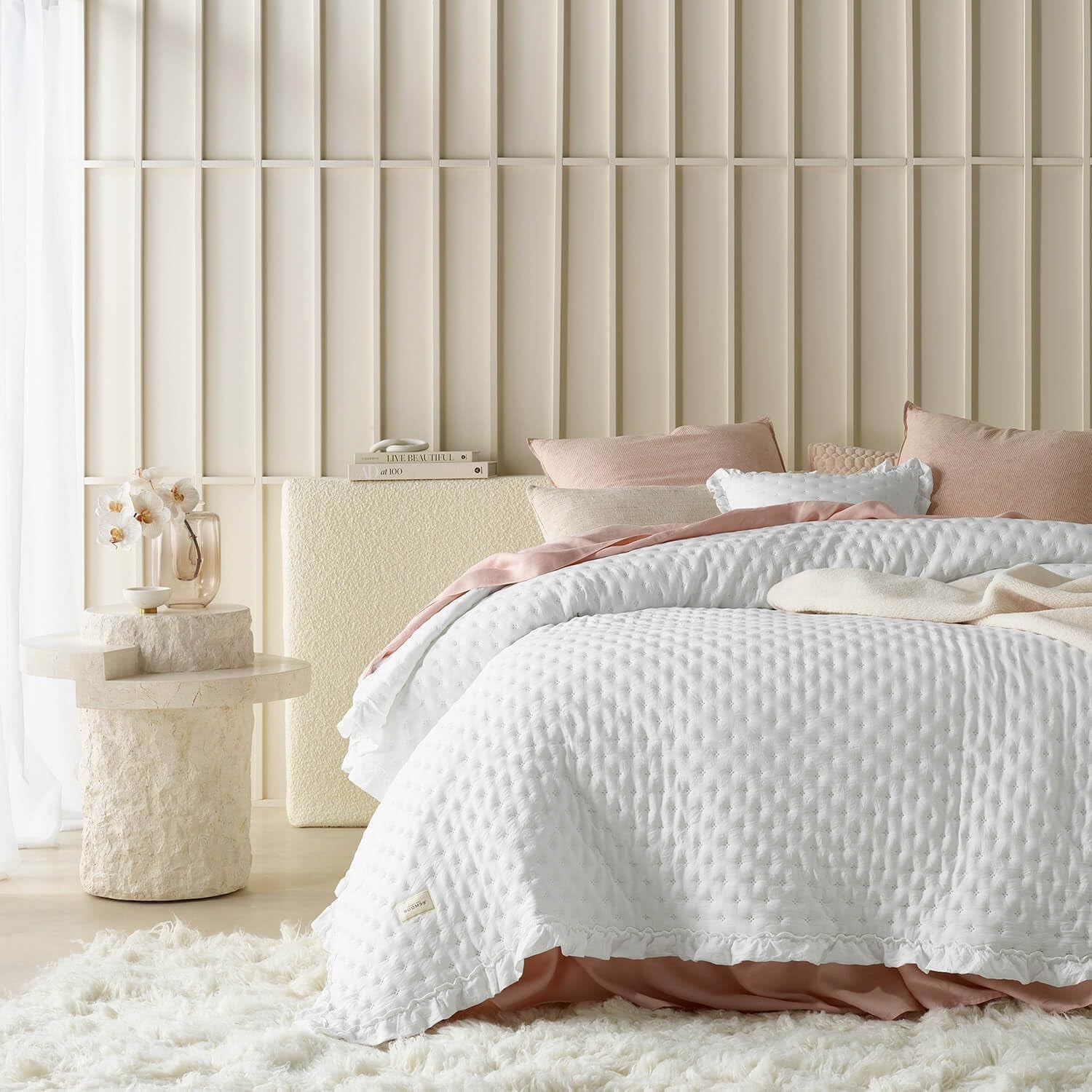 Molly Elegant bedspread in white 220 X 240 Cm Versatile bedspread as a bedspread or sofa throw Throw blanket for bed and sofa Blanket style Ideal as a bedspread Beds and Blankets Besuche den ROOM99-Store