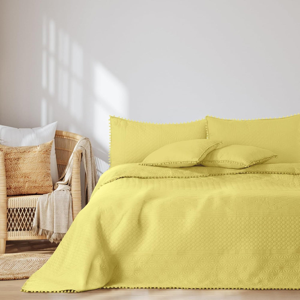 Ameliahome Bedspread with pompoms 220X240 Cm Double-sided bedspread Ultrasonic Quilting Polyester Meadore Gray Beds and Blankets Besuche den AmeliaHome-Store Meadore yellow 220X240 Cm