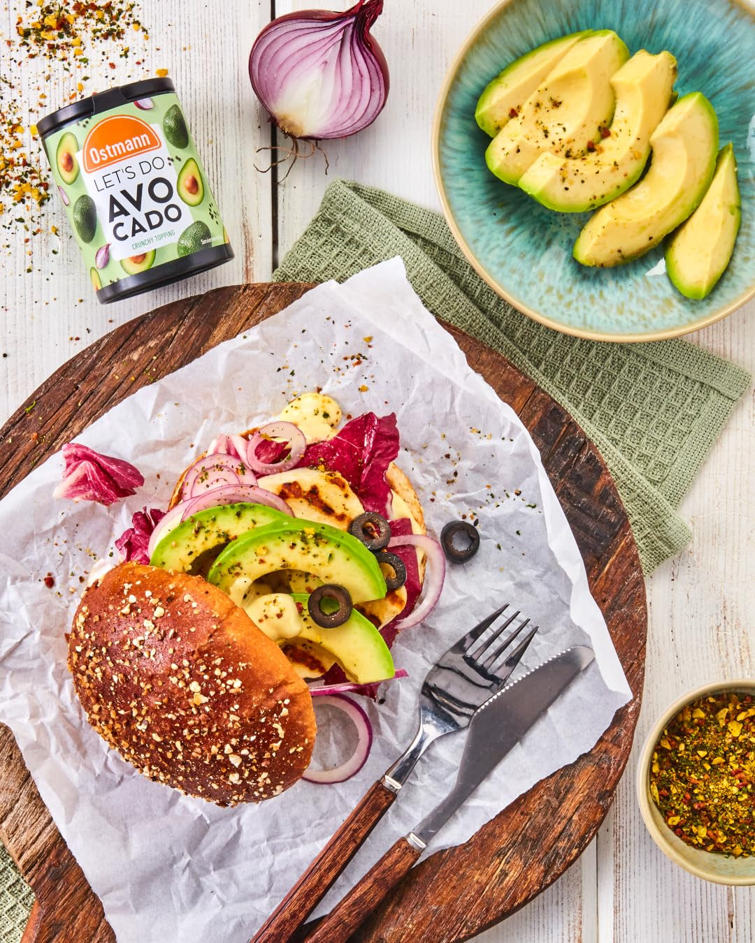 Ostmann Gewürze - Let's Do Avocado | Gewürzsalz für Avocado, Guacamole oder Bowls | Crunchy Topping mit Gewürzen, Kräutern und schwarzem Sesam | 70 g in Metalldose recyclebar