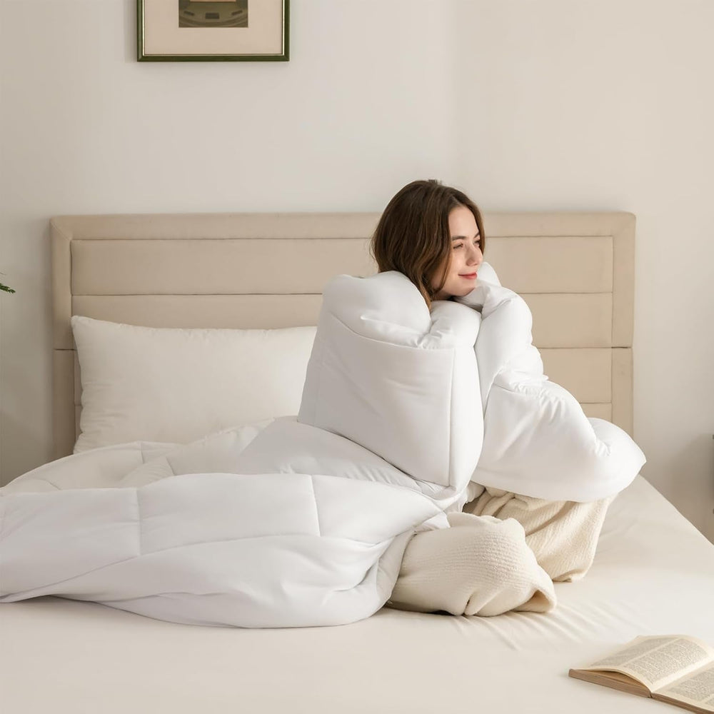 Good Nite Single Bed Bedding Set, 15 Tog, Winter Warmth, Single Bed, Soft Polyester, Hollow Fiber, White Bed Sheets with Corner Strips, Machine Washable (White, 15 Tog, 130 X 150 cm) Naty Shop Quilts & Quilts