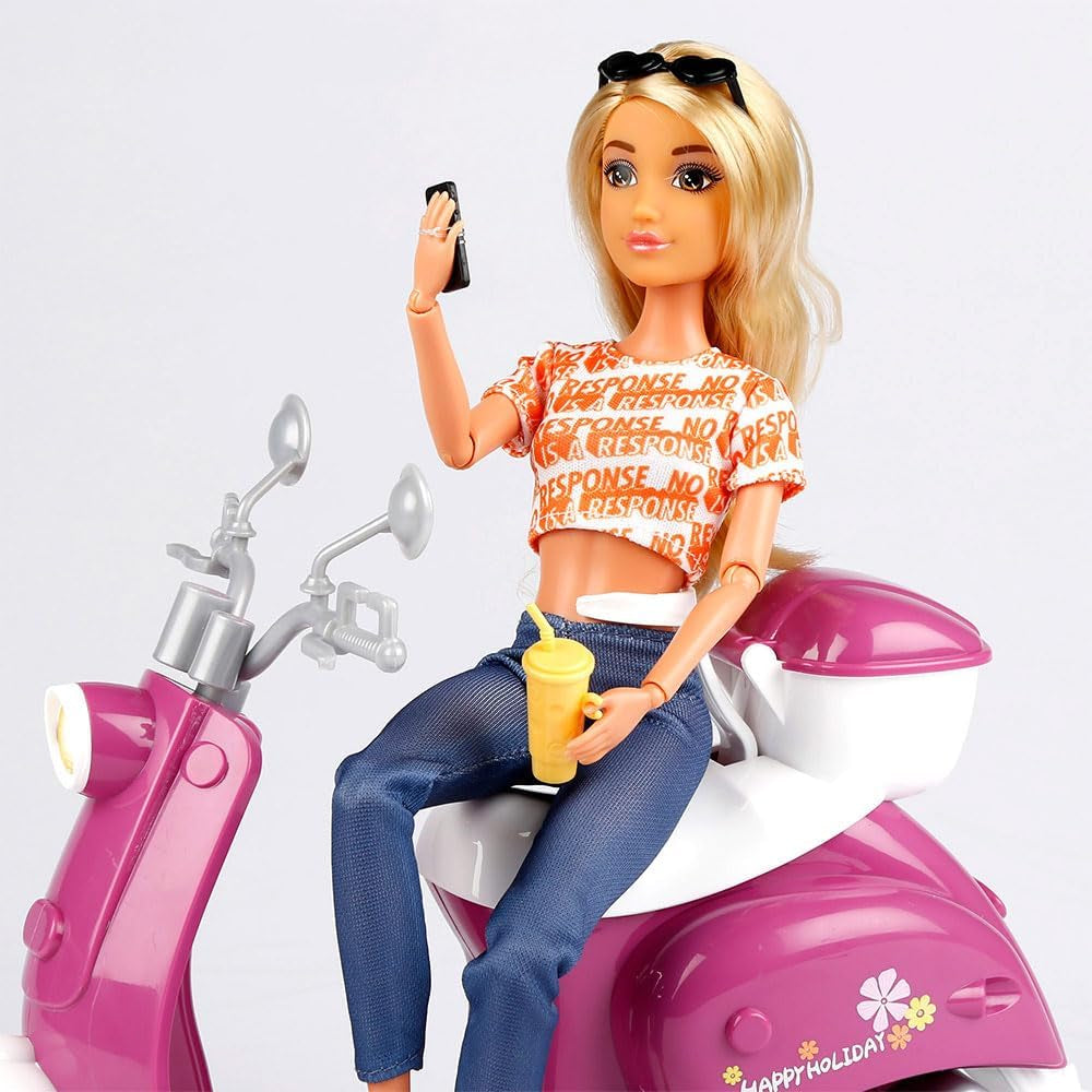 Isabella Gelenkpuppe mit Roller, 30 cm, Motorrad-Spielzeug, including accessories, Sonnenbrille, Handy, Selfie-Halterung, Helm, Refreshment, Puppen für Mädchen, Geschenke ab 3 Jahren (47812)