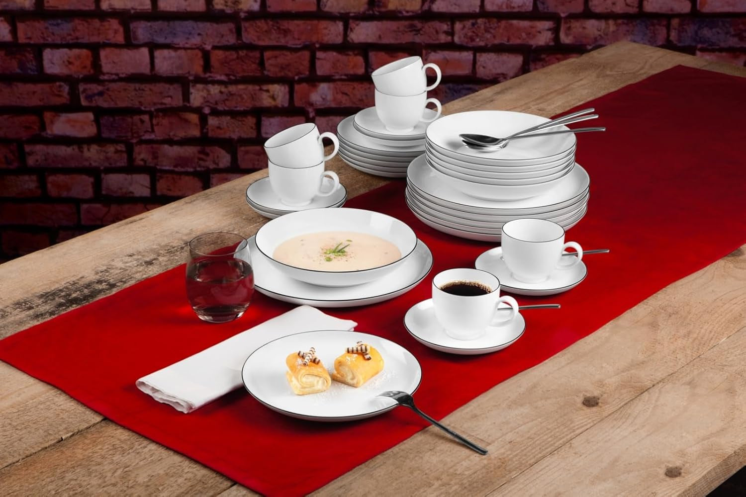 Set de veselă Seltmann Weiden 001.737148 Lido - 6 farfurii de cină + 6 farfurii de fond - 12 piese - Black Line