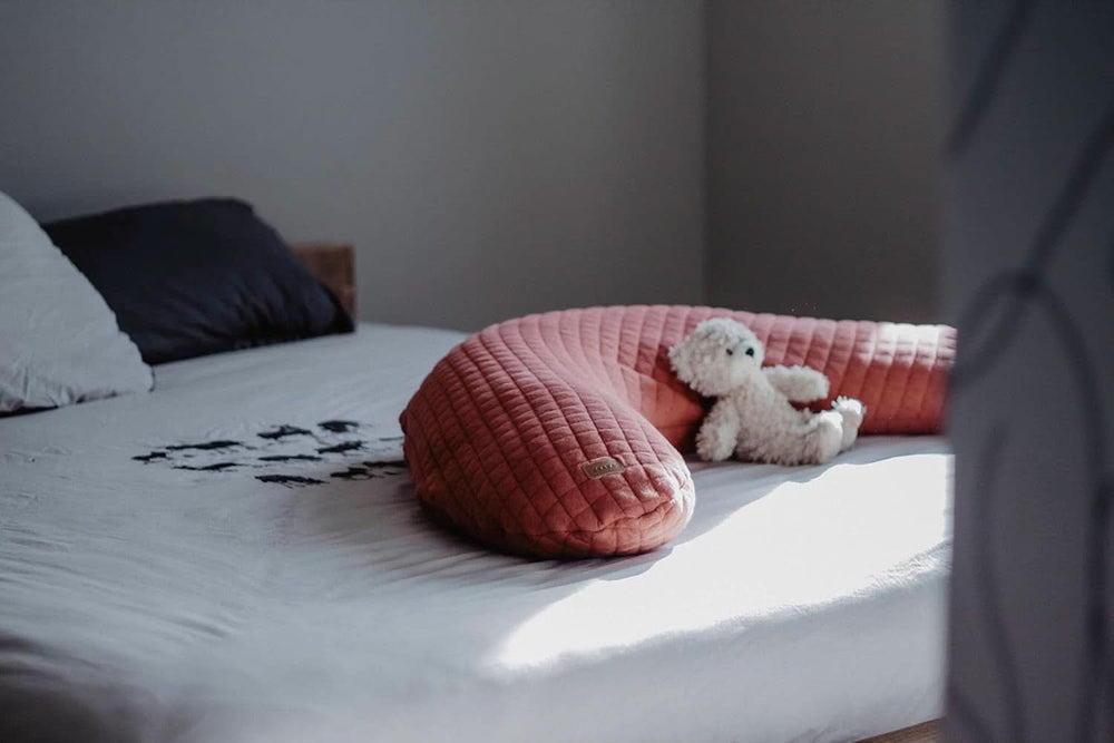 Red Castle - Maternity and breastfeeding pillow, 170 cm Accessories Food and Breastfeeding Bebe Naty Shop