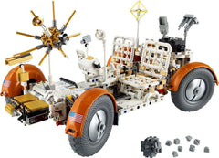 LEGO Technic NASA Apollo Lunar Roving Vehicle (LRV), Lunar Rover Model for Adults, Space Collectible for Science Enthusiasts, Building Toy, Space Vehicle Model 42182 Building Sets Besuche den LEGO-Store